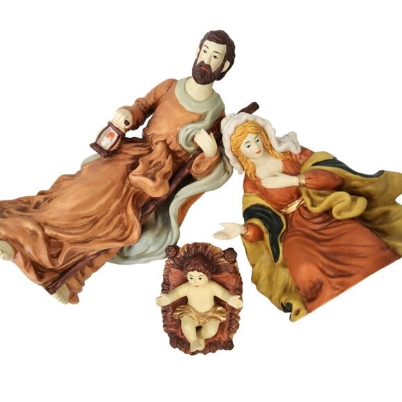 Hand Painted Porcelain Nativity Set 3 Piece Mary Joseph and Baby Jesus Figurines - Picture 2 of 7